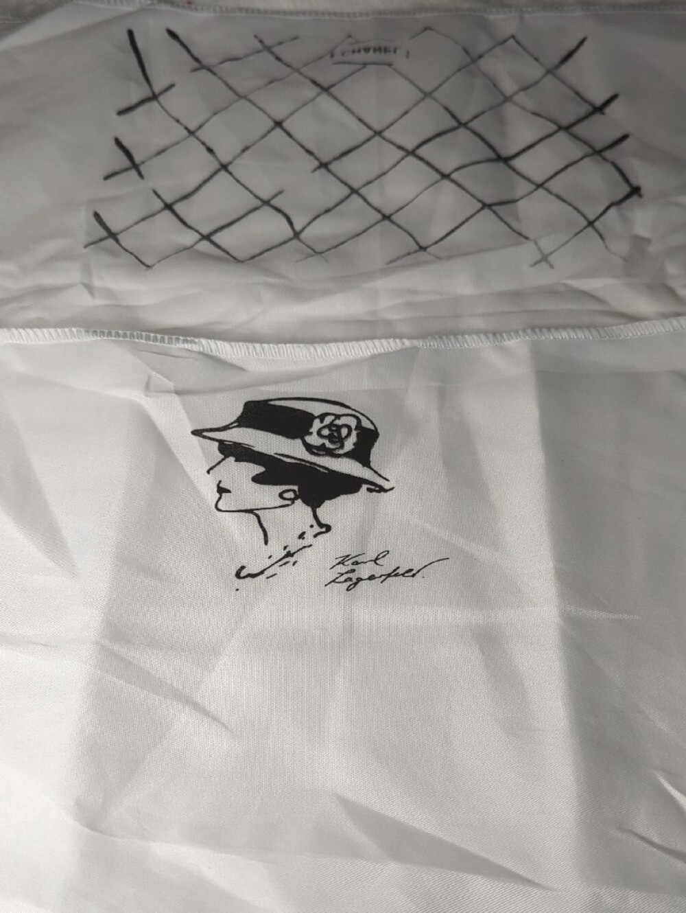 CHANEL White and Black Logo Dust Bag with Lattice Print